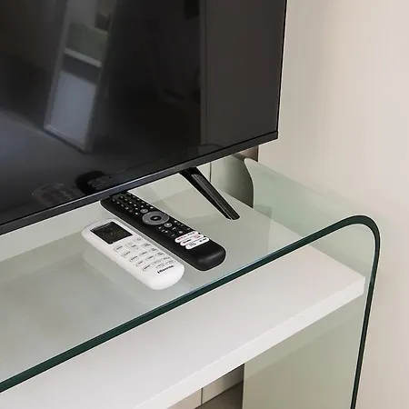 Apartament 2 Bedrooms De Angeli - 20 Minuti Dal Salone Del Mobile Mediolan